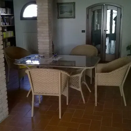Casa Rondanina Feriehus