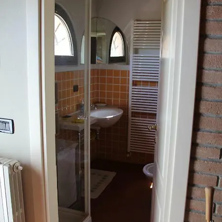 Casa Rondanina Feriehus *